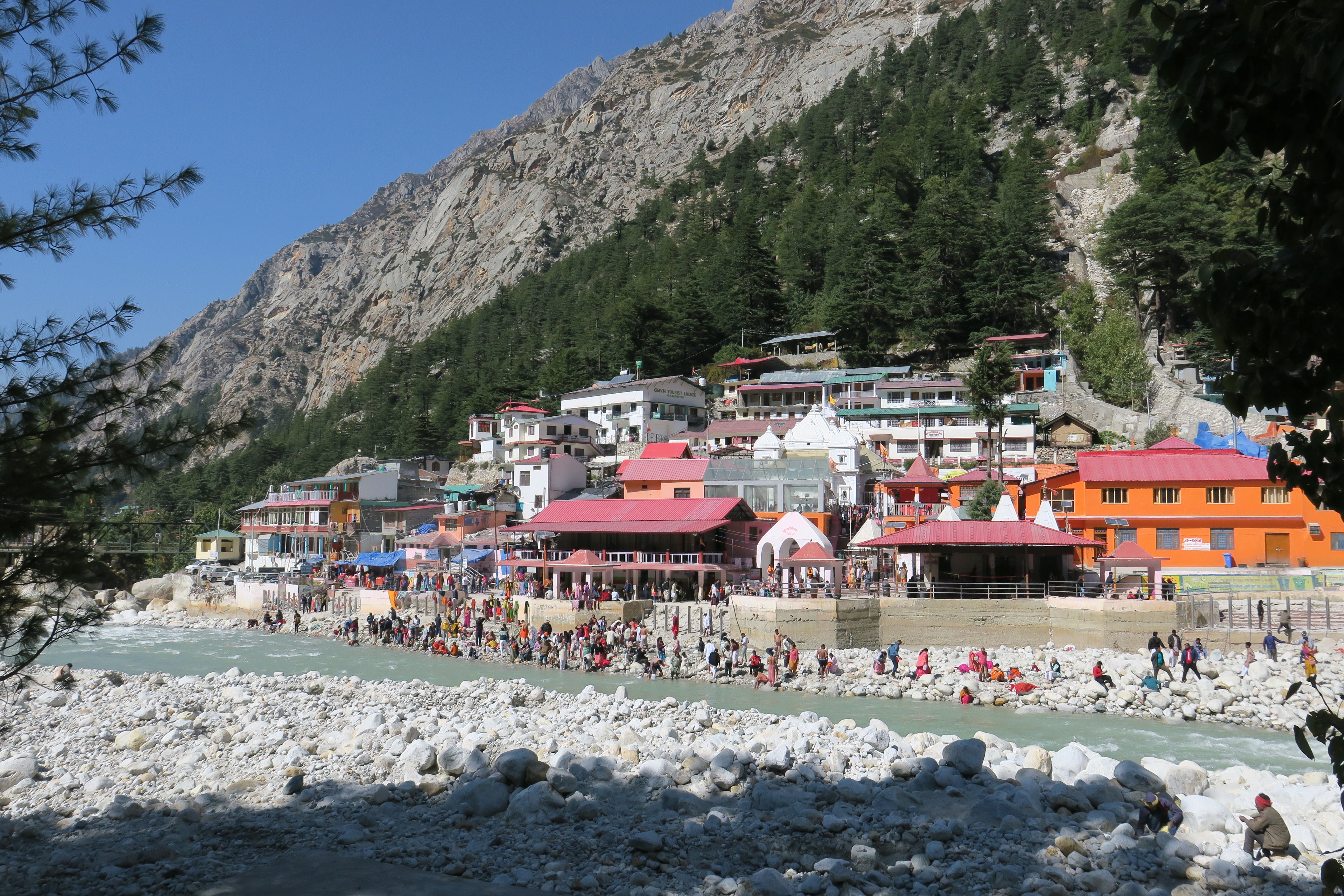 Gangotri – Gomukh Trek Package