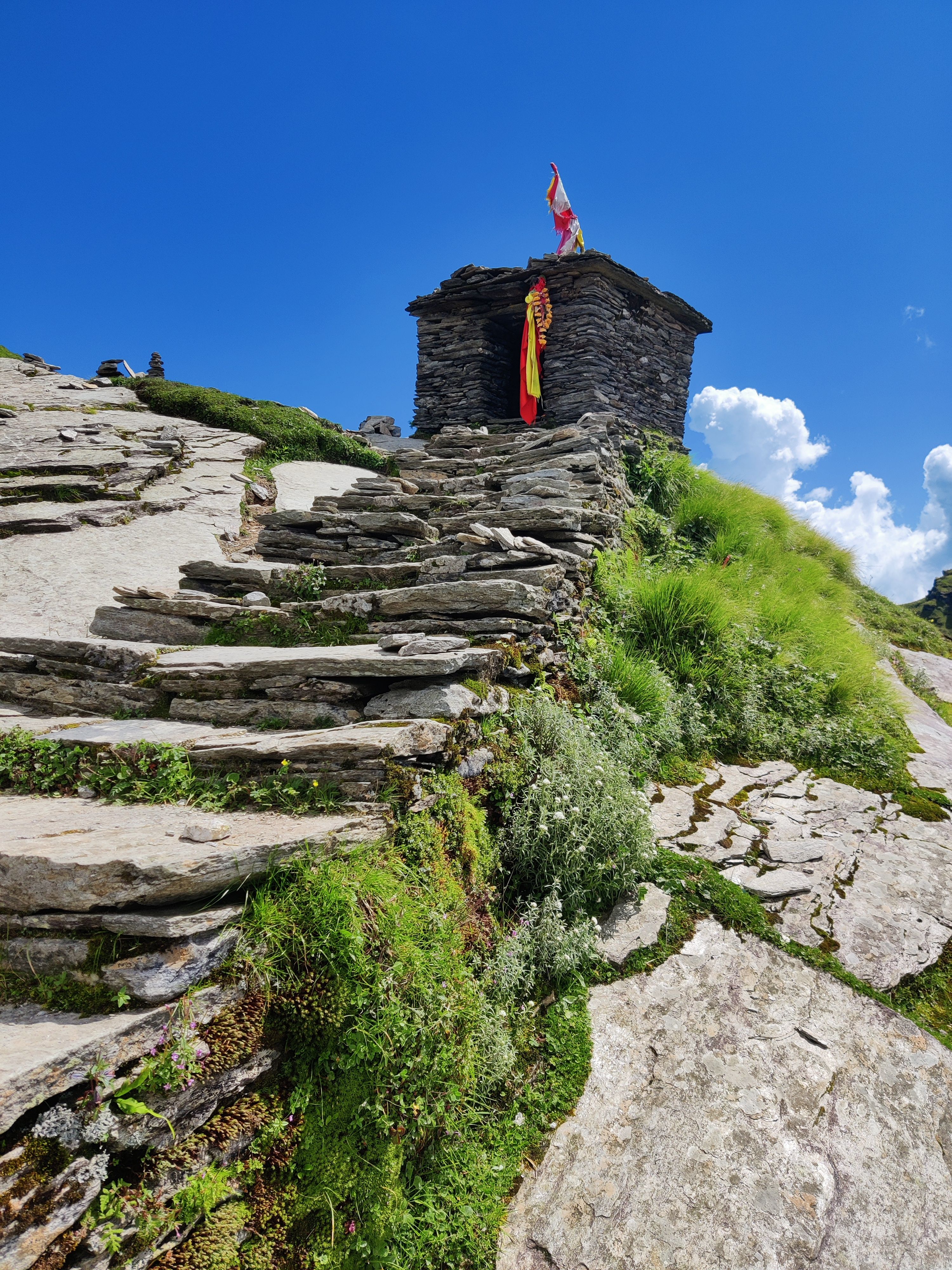 Rudranath Yatra – Fourth Kedar Trek Package
